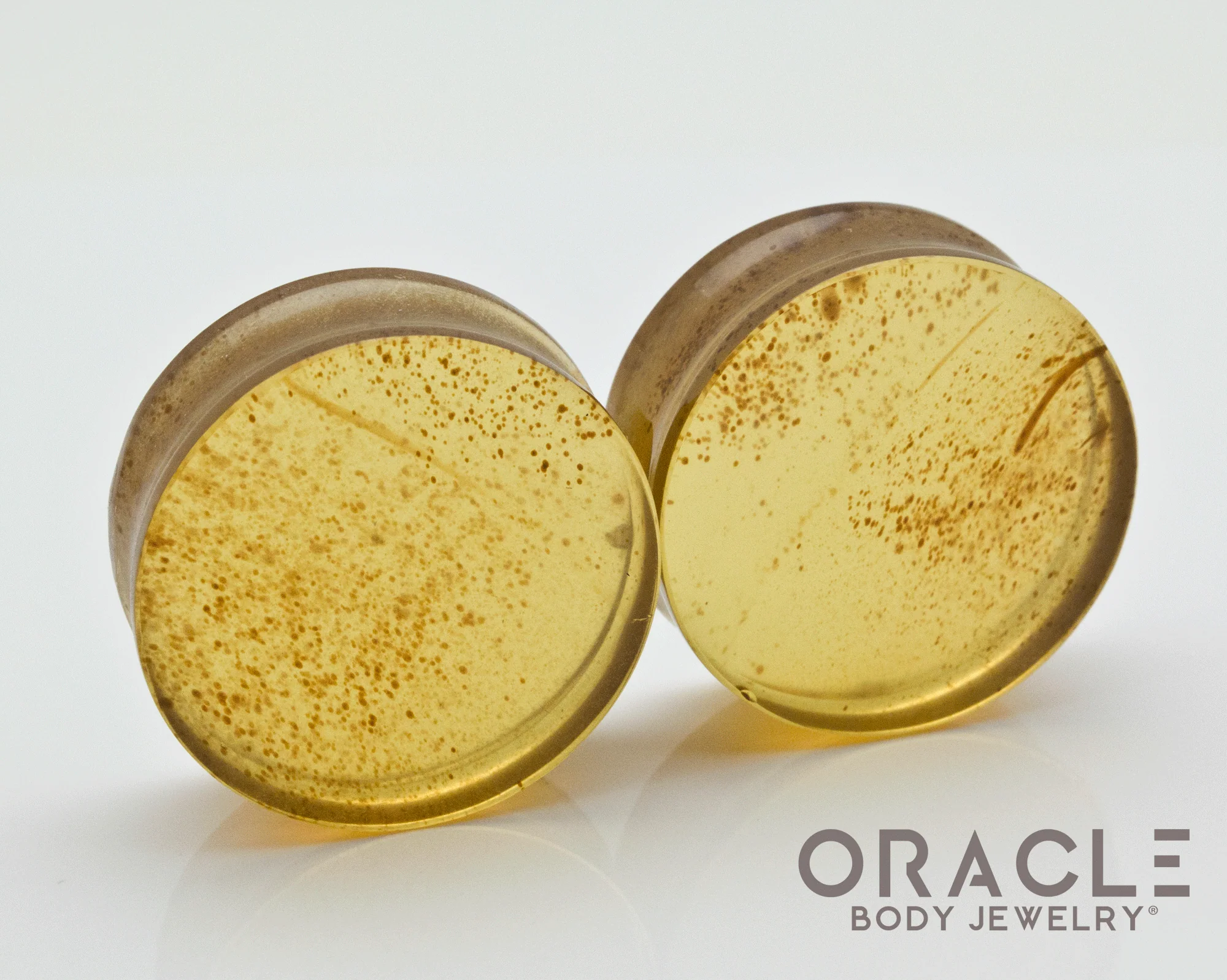 1-1/4" (32mm) Amber Double Flare Plugs - Image 2