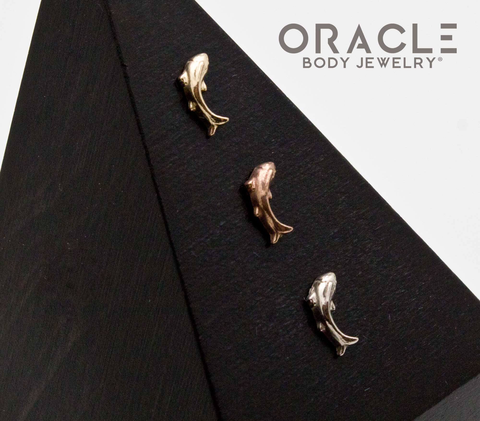 14K Gold Koi (Right Facing) Threadless End - Image 2