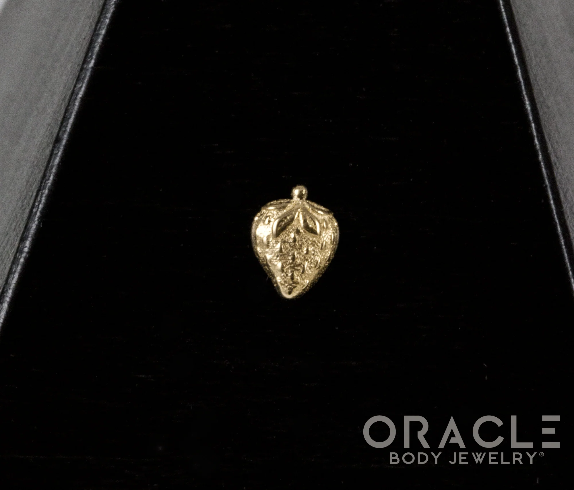14k Strawberry Threadless End
