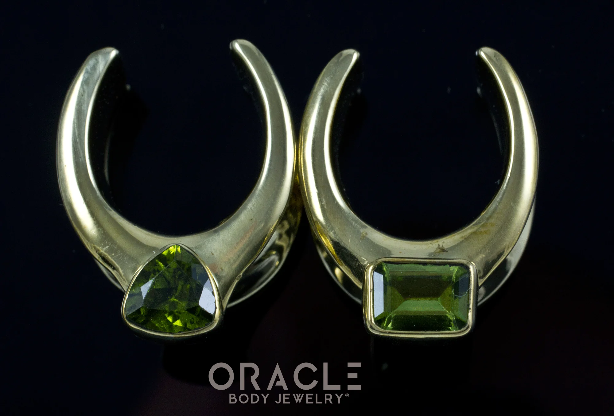 3/4" (19mm) Brass Saddles with Peridot