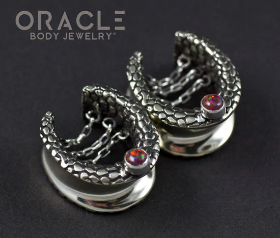 3/4" (19mm) White Brass Saddles with Nugget Texture, Chains and Black Synthetic Opal - Image 2