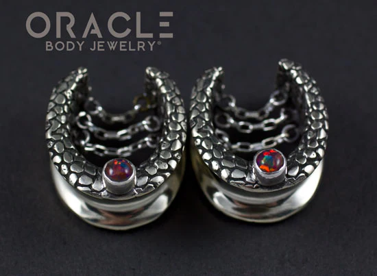 3/4" (19mm) White Brass Saddles with Nugget Texture, Chains and Black Synthetic Opals