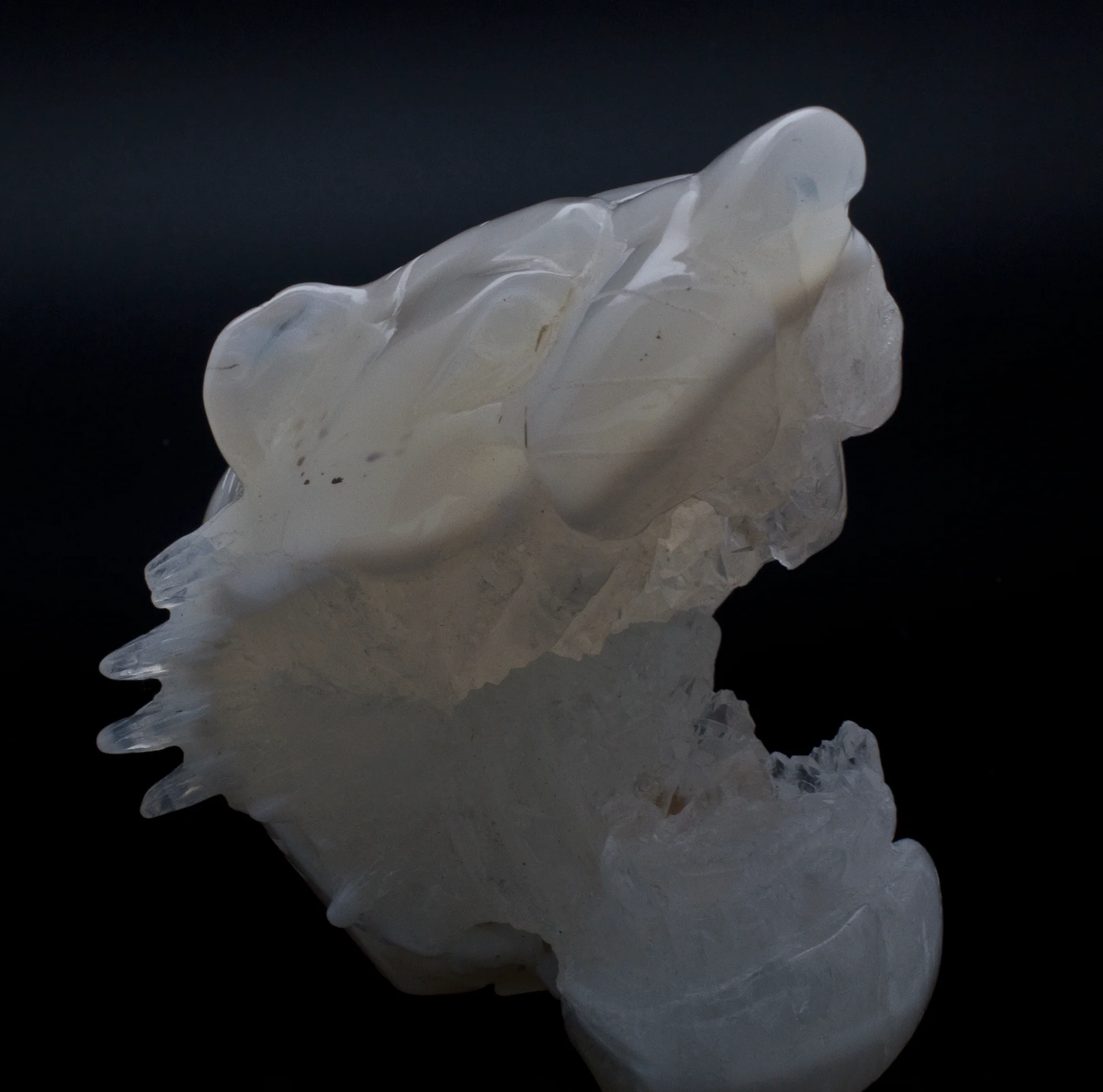Agate and Quartz Carved Tiger - Image 4