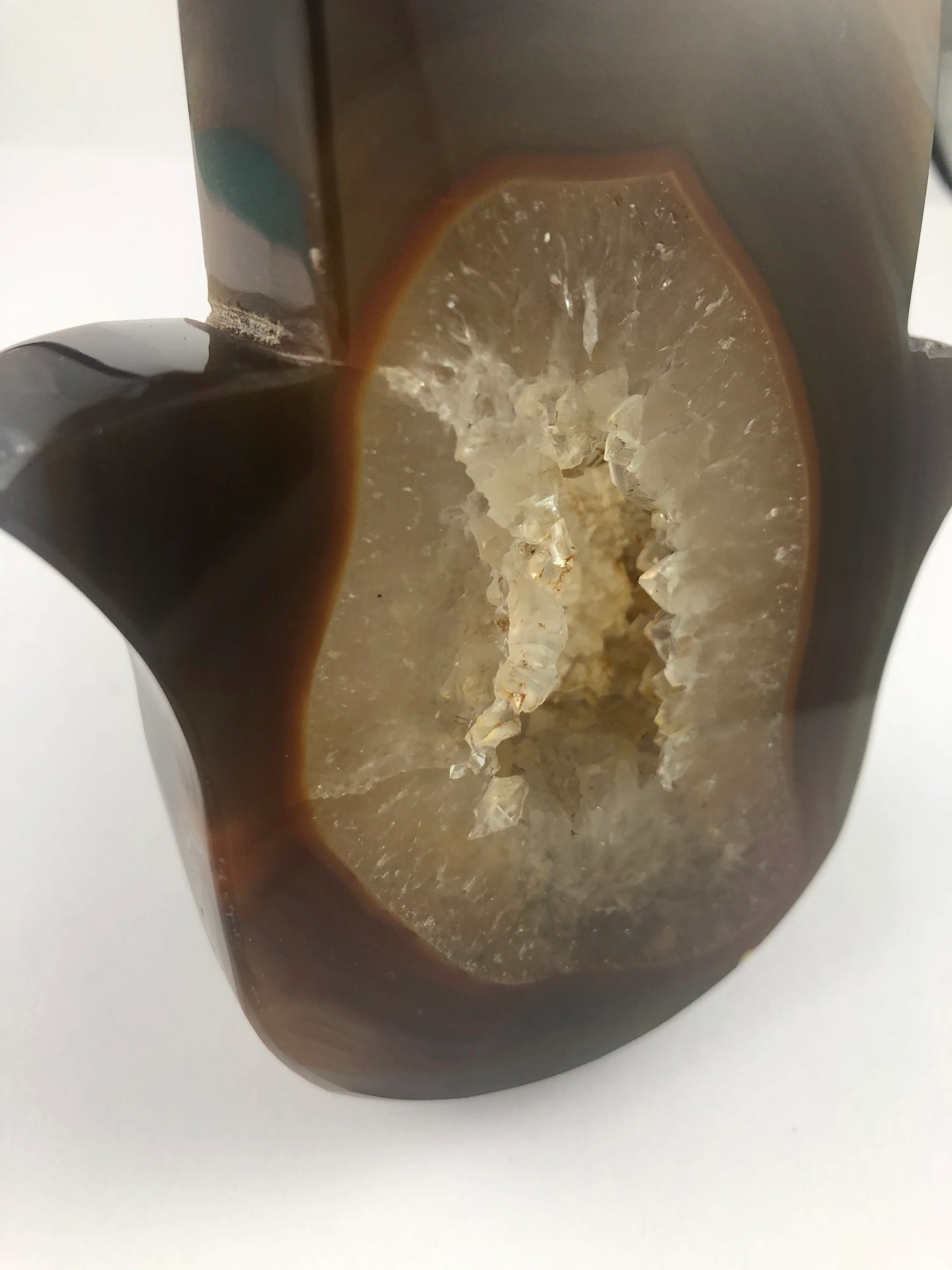 Brazilian Agate with Geode Hamsa Hand Carving - Image 5