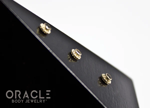 14k Grey Sapphire Threadless Gold End - Image 3