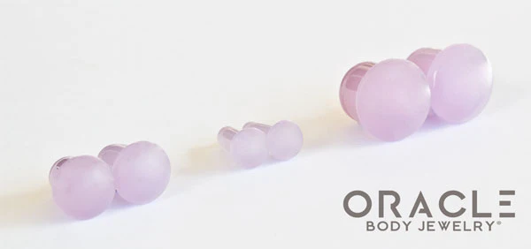 Lilac Quartz Single Flare Plugs - Image 2