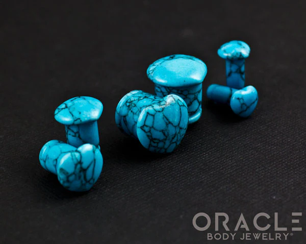 Single Flare Heart Front Synthetic Turquoise Plugs - Image 2