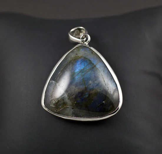 Steel Labradorite Pendant - Image 2