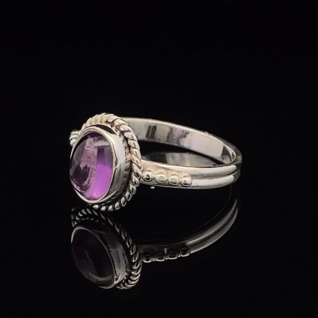 Sterling Silver Amethyst Ring Size 8 - Image 3