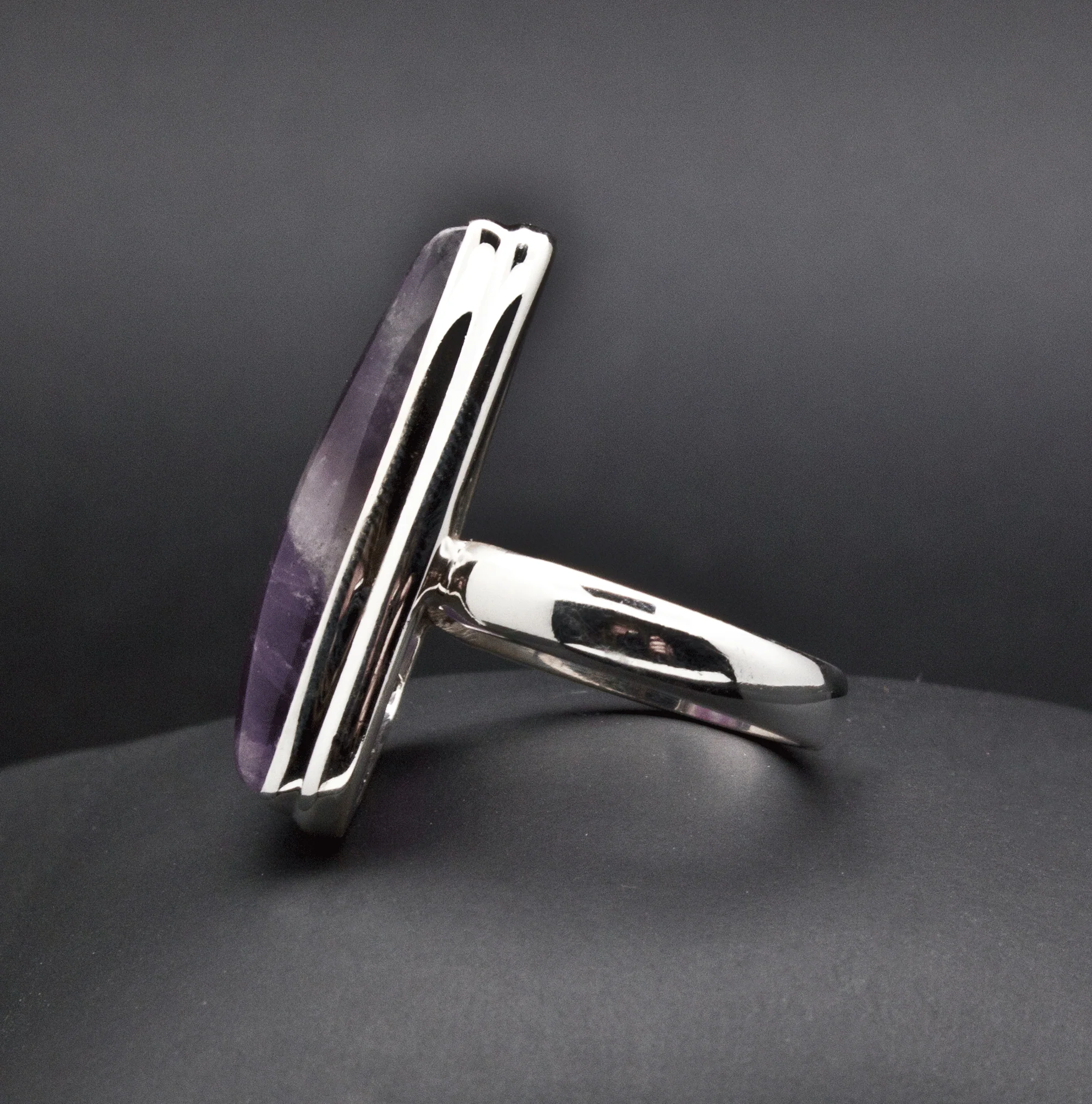 Sterling Silver Amethyst Ring SIze 7 - Image 3