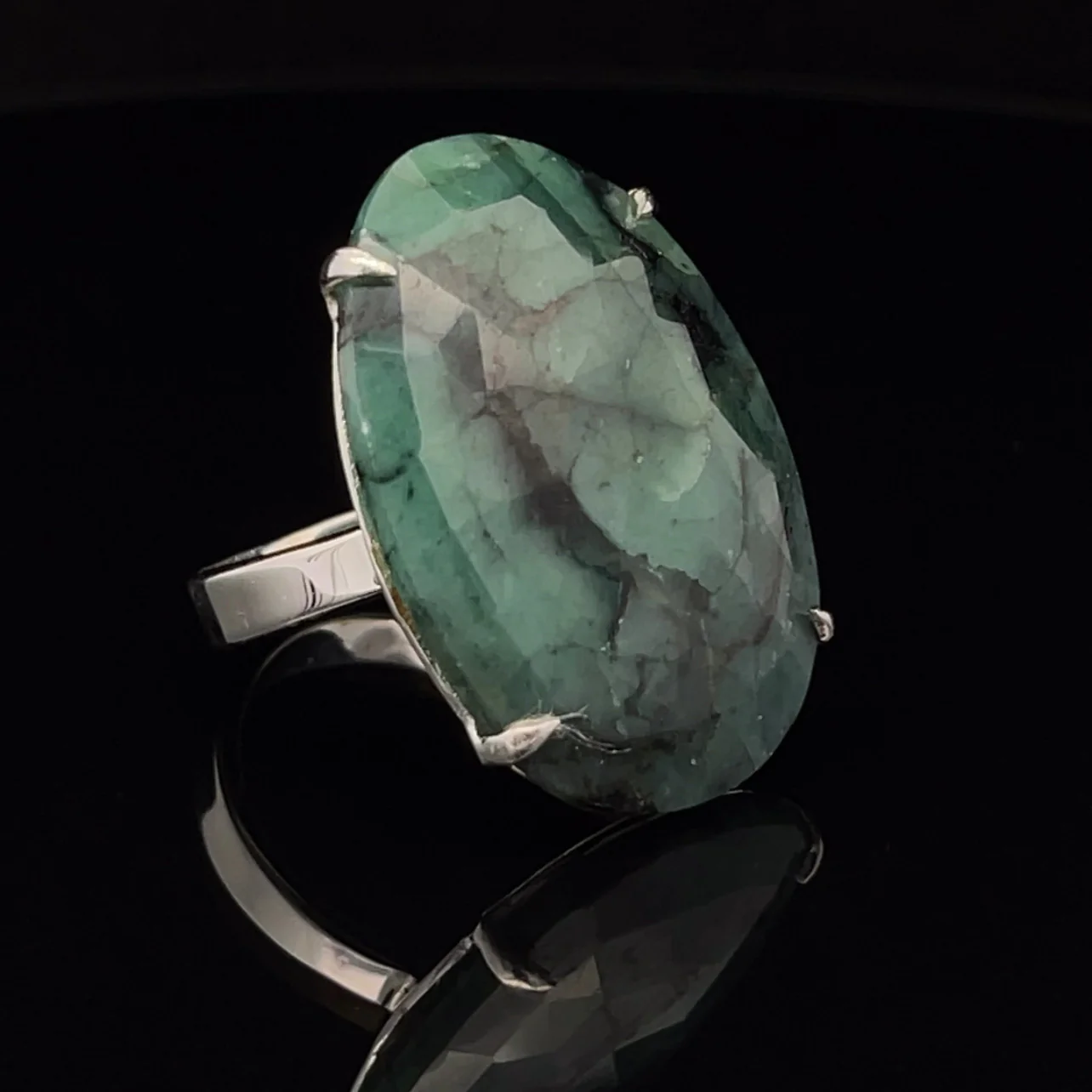 Sterling Silver Emerald Ring Size 9 - Image 2