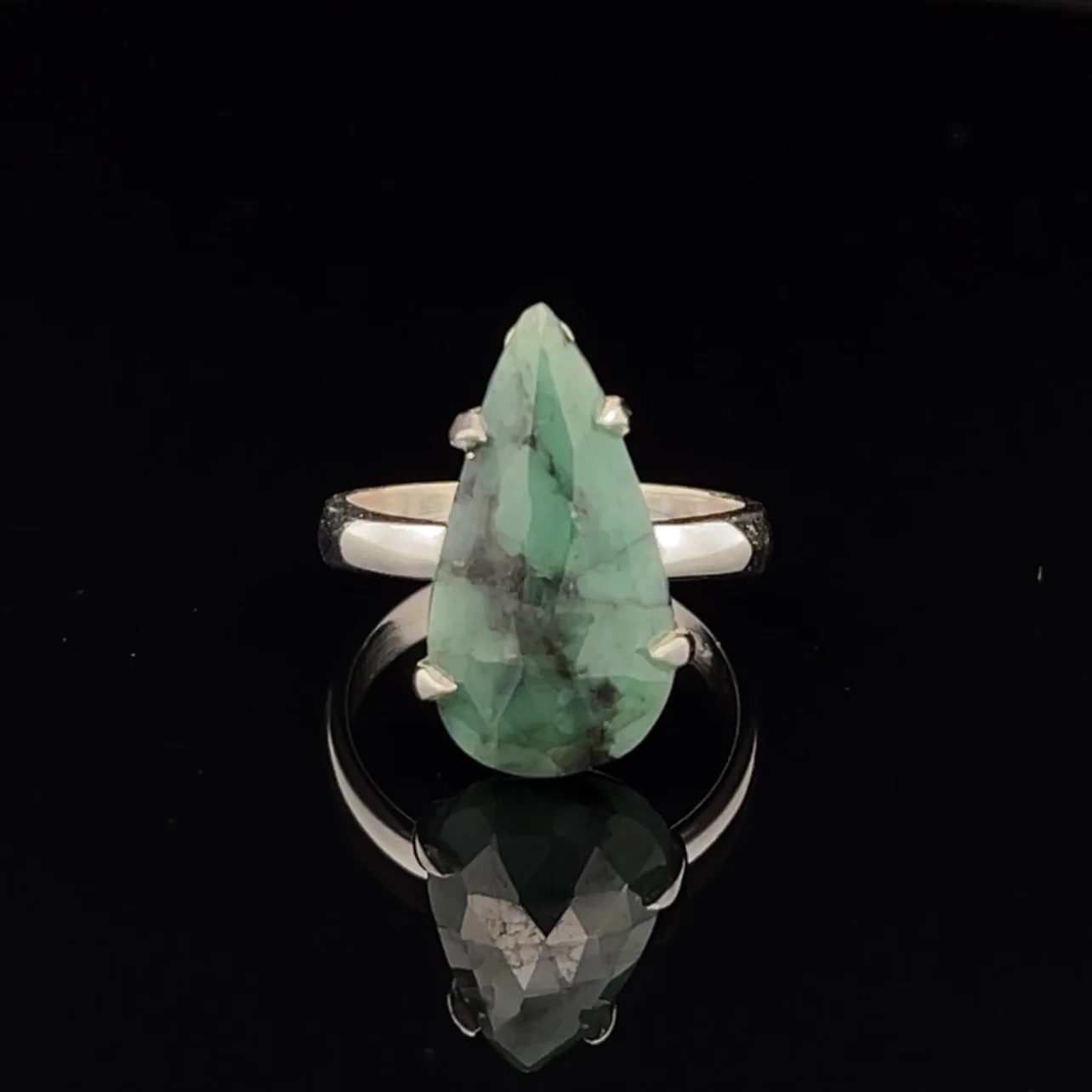 Sterling Silver Emerald Ring Size 5