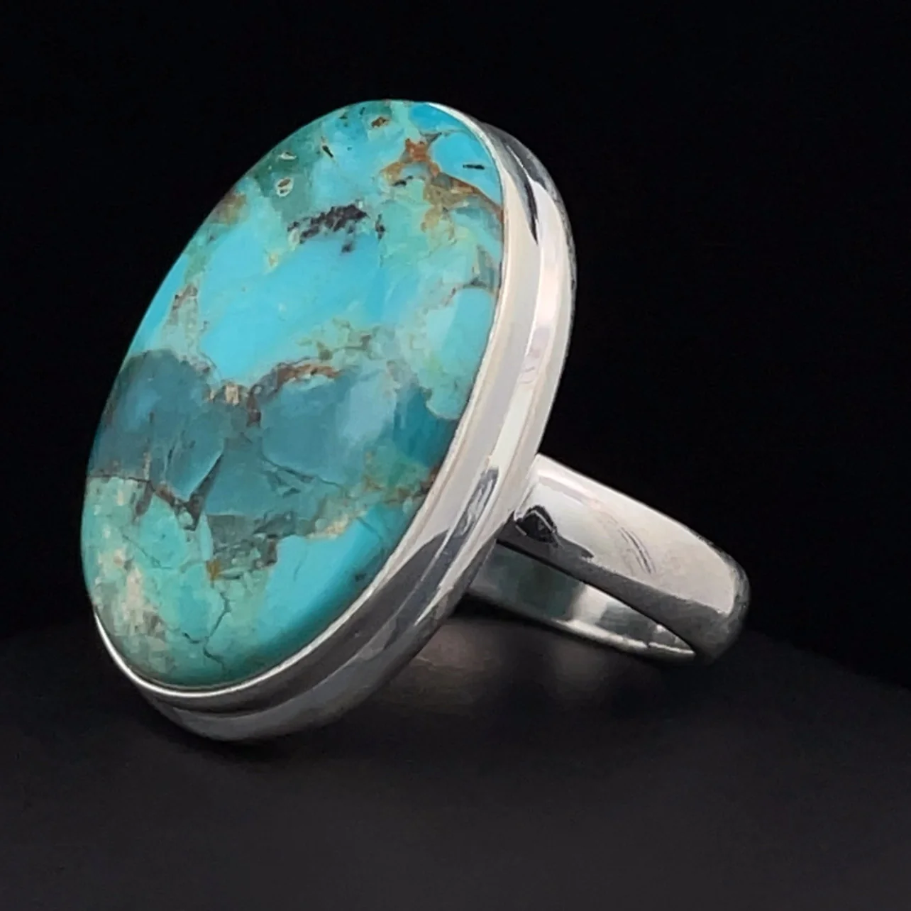 Sterling Silver Kingman Turquoise Ring Size 7 - Image 3