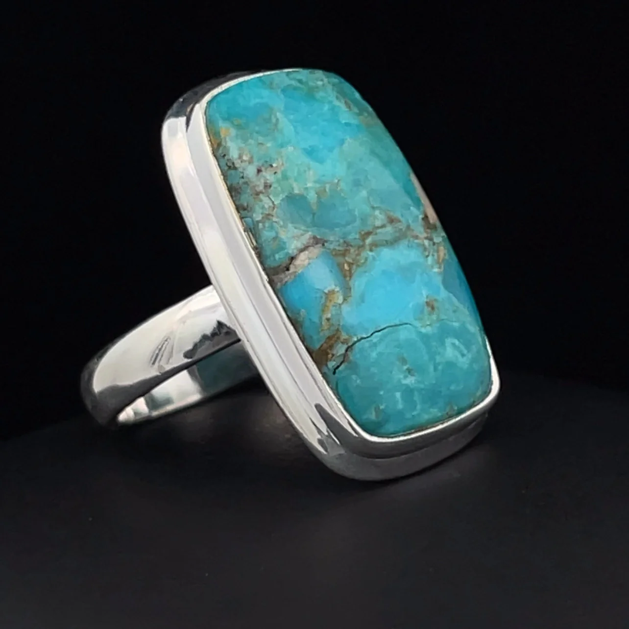 Sterling Silver Kingman Turquoise Ring Size 7 - Image 2