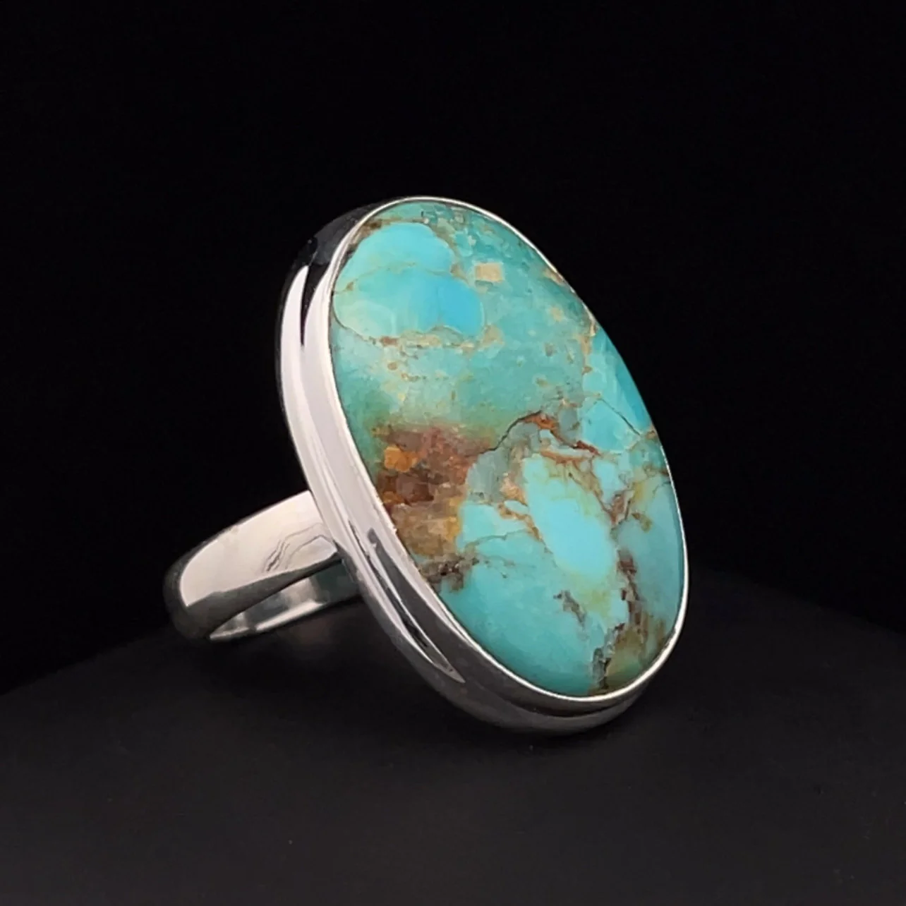 Sterling Silver Kingman Turquoise Ring Size 7 - Image 2