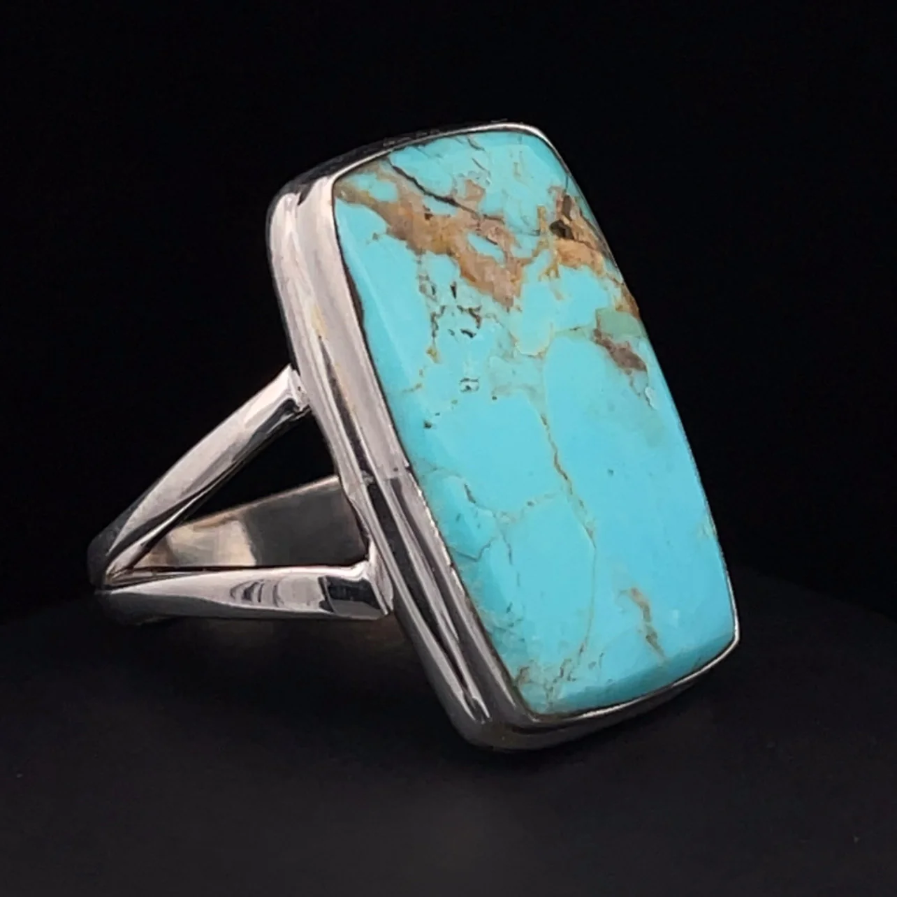 Sterling Silver Kingman Turquoise Ring Size 8 - Image 2