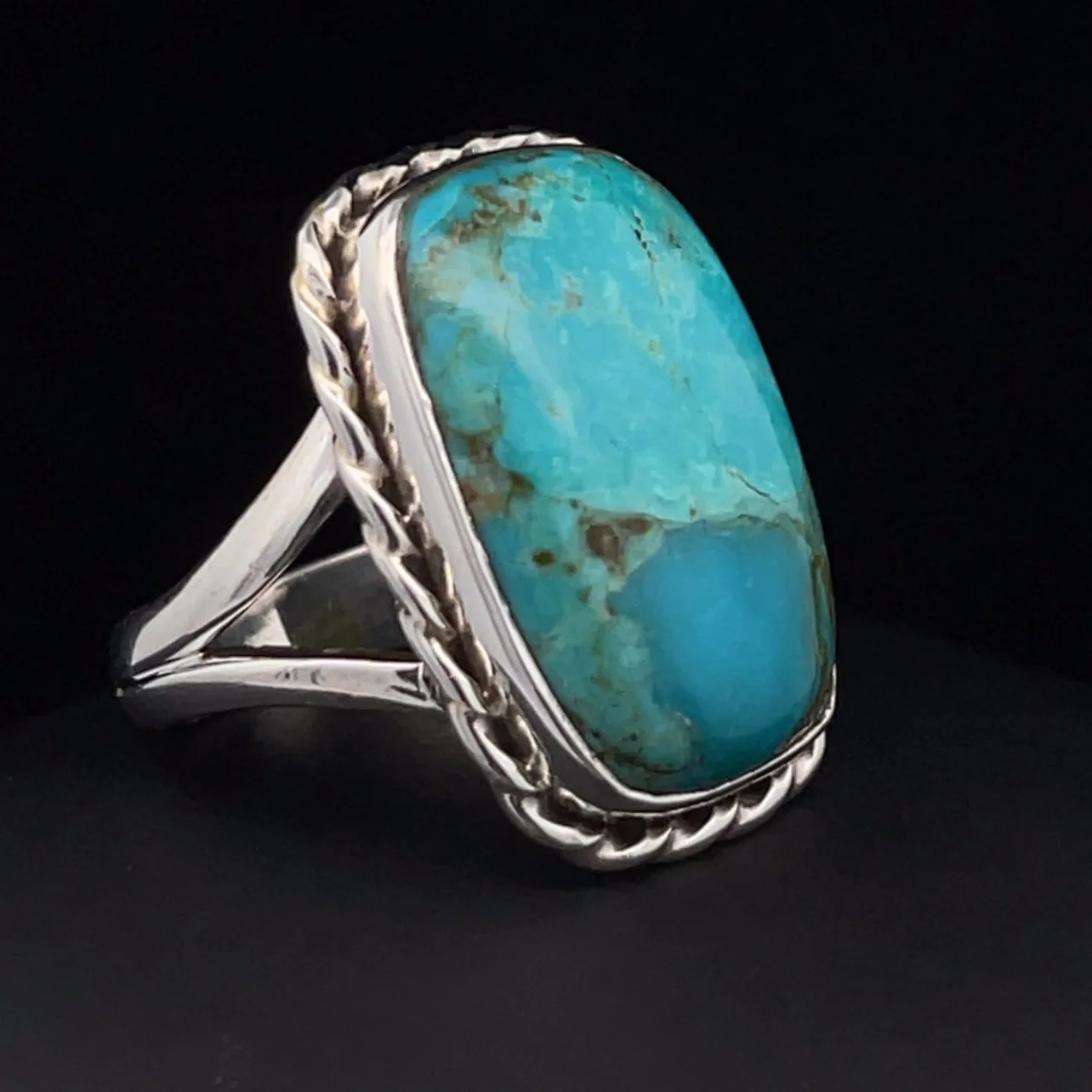 Sterling Silver Kingman Turquoise Ring Size 8 - Image 3