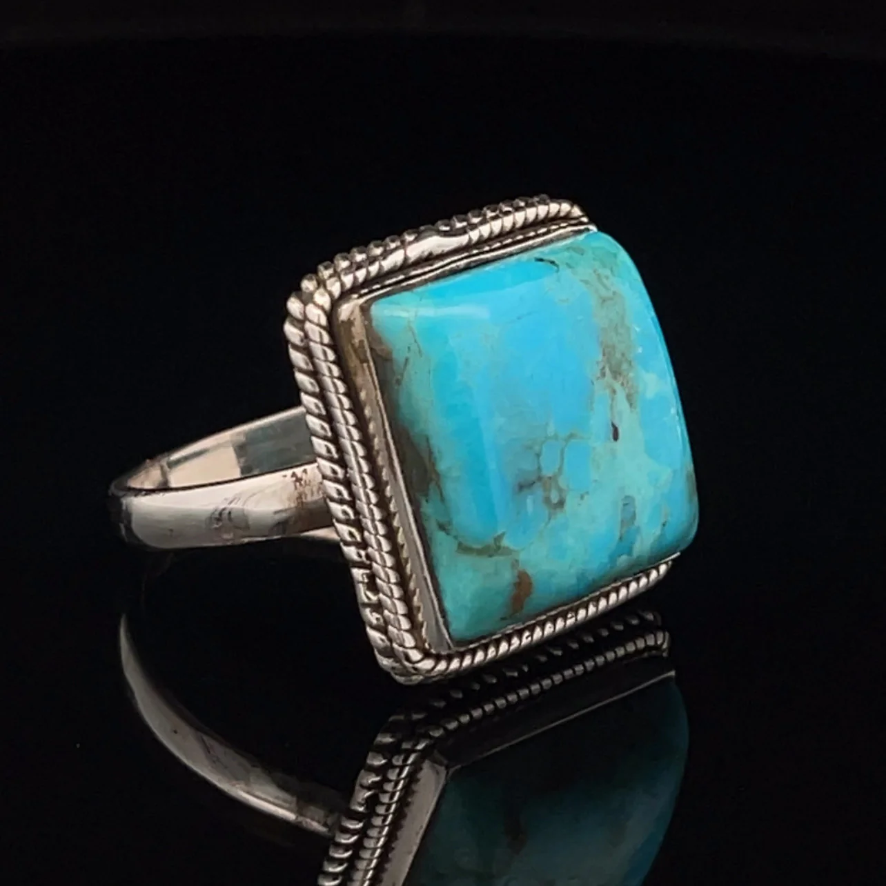 Sterling Silver Kingman Turquoise Ring Size 10 - Image 2
