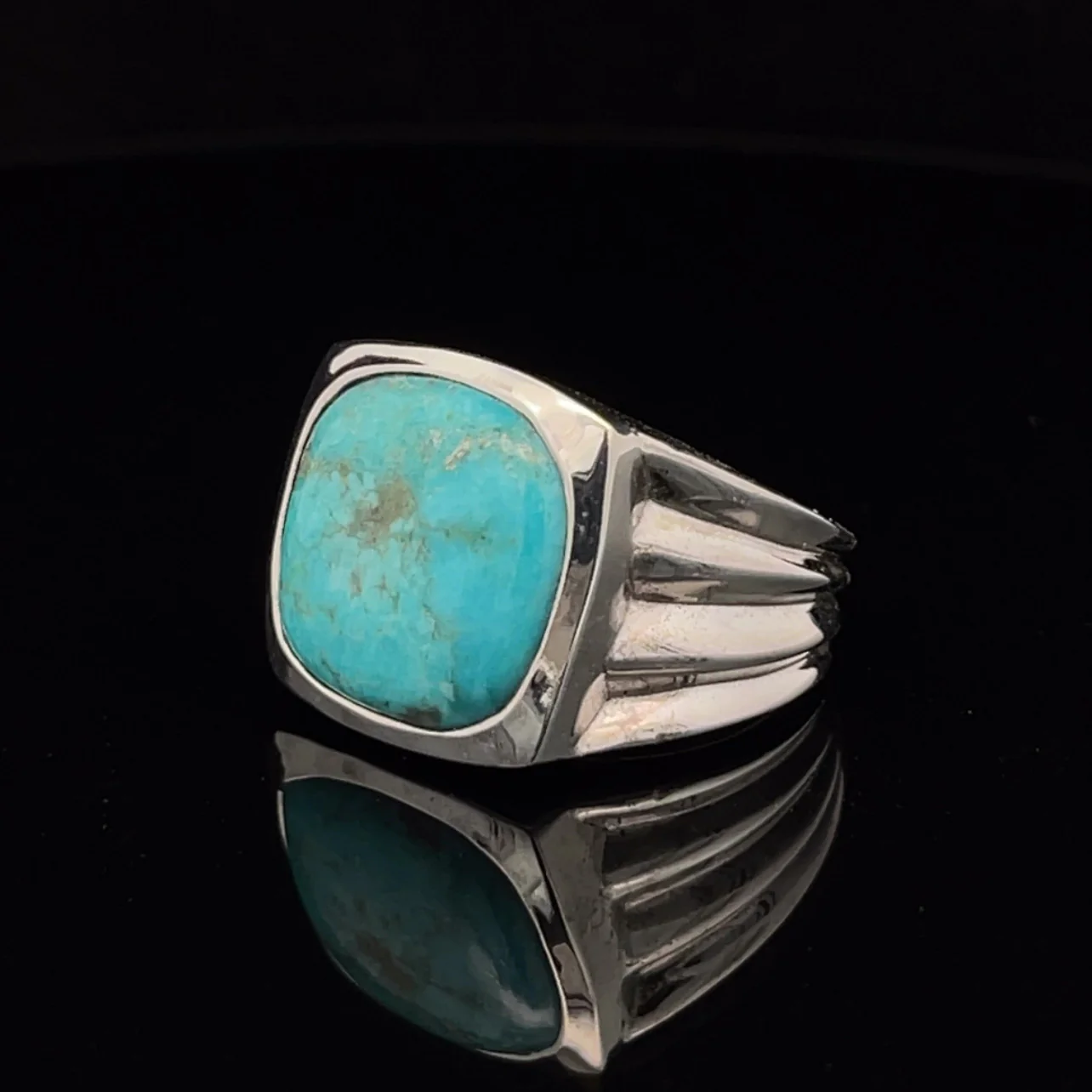 Sterling Silver Kingman Turquoise Ring Size 10 - Image 3