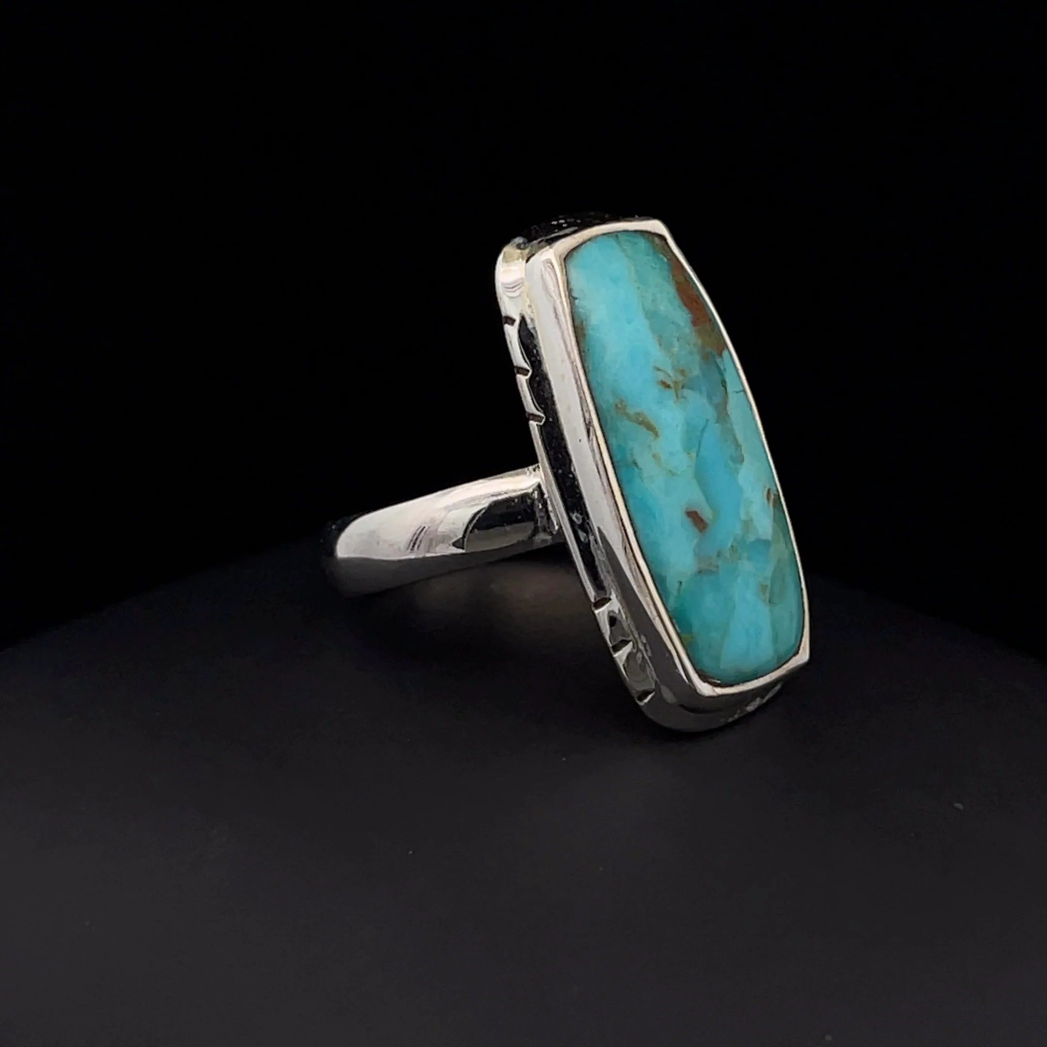 Sterling Silver Kingman Turquoise Ring Size 7 - Image 2