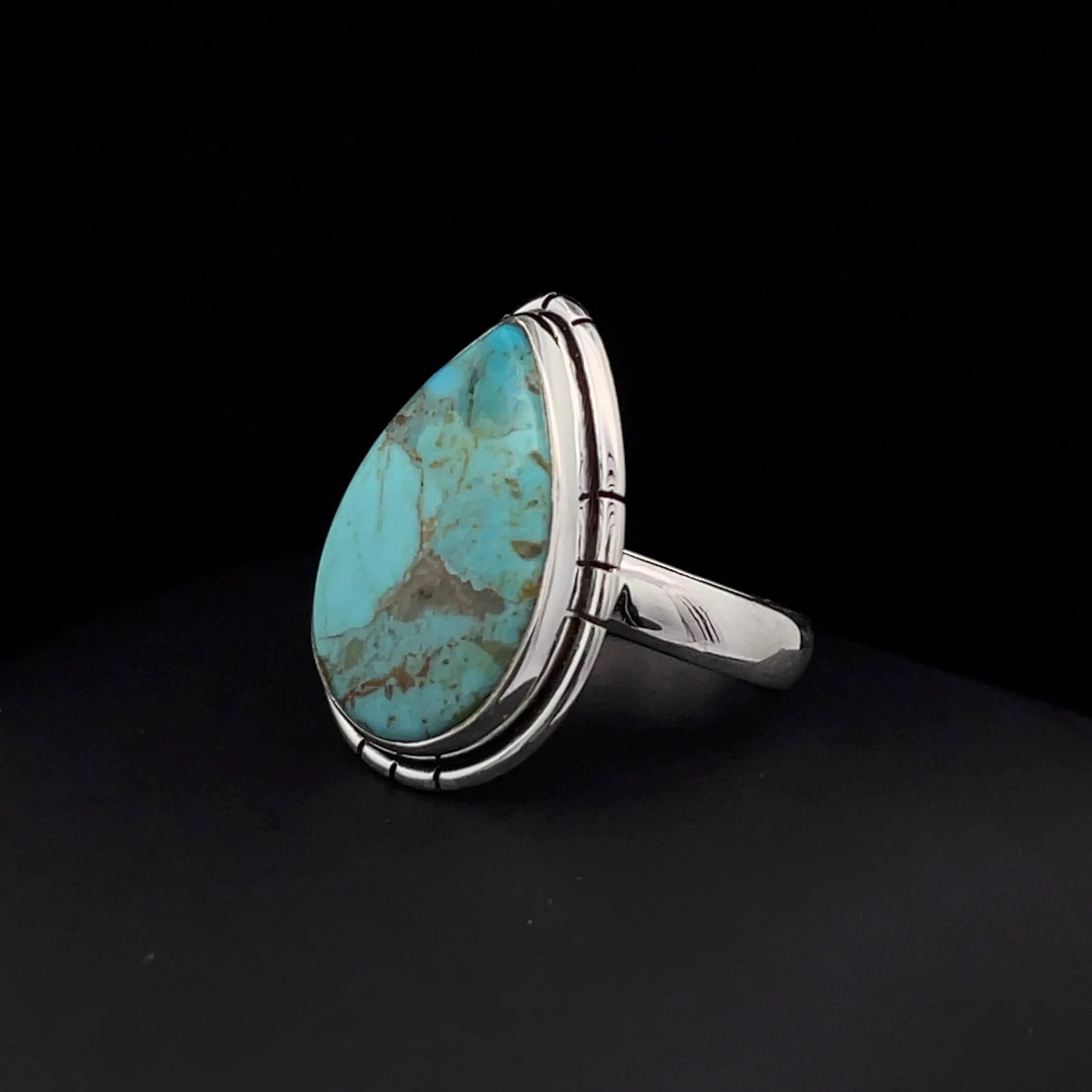 Sterling Silver Kingman Turquoise Ring Size 7 - Image 3