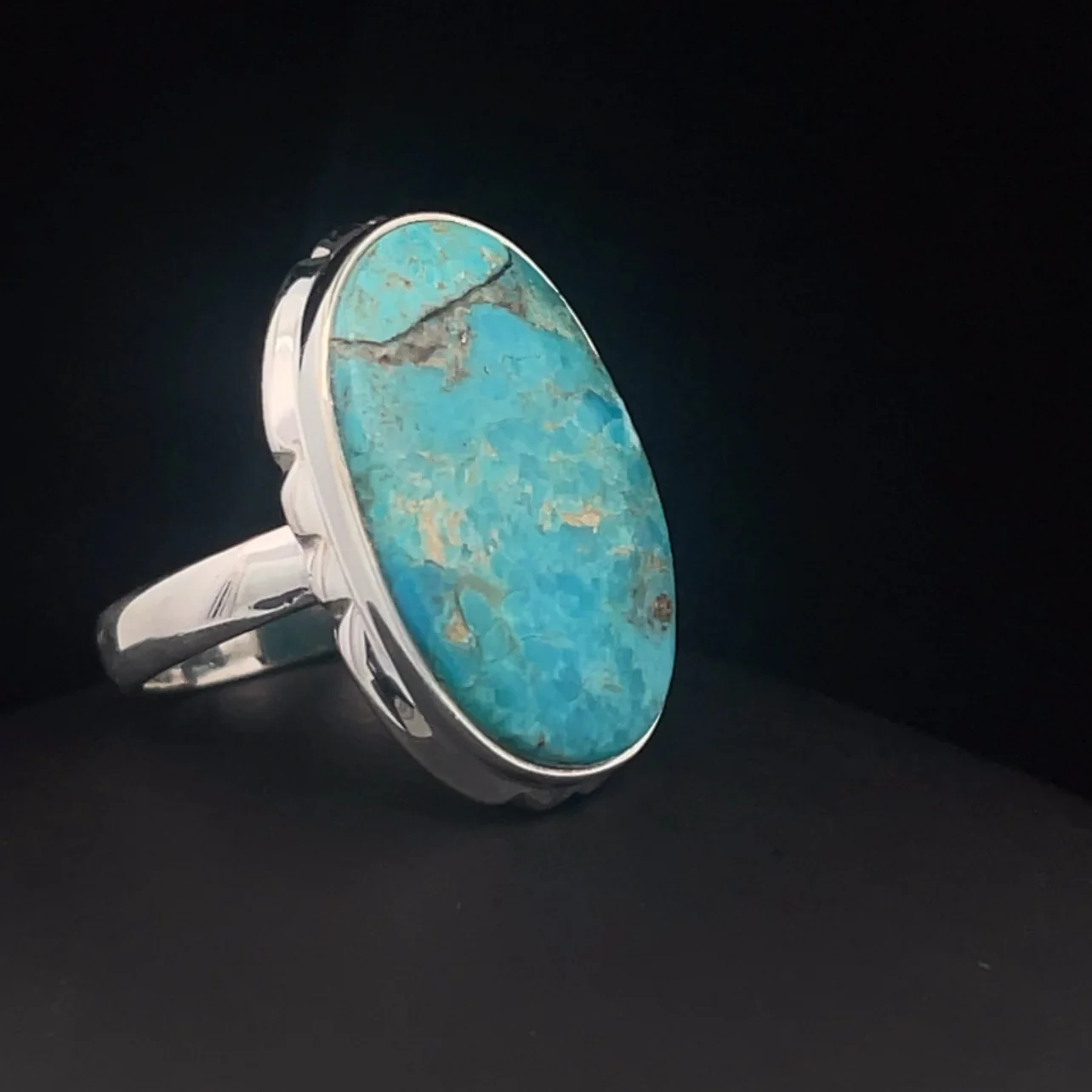 Sterling Silver Kingman Turquoise Ring Size 7 - Image 2