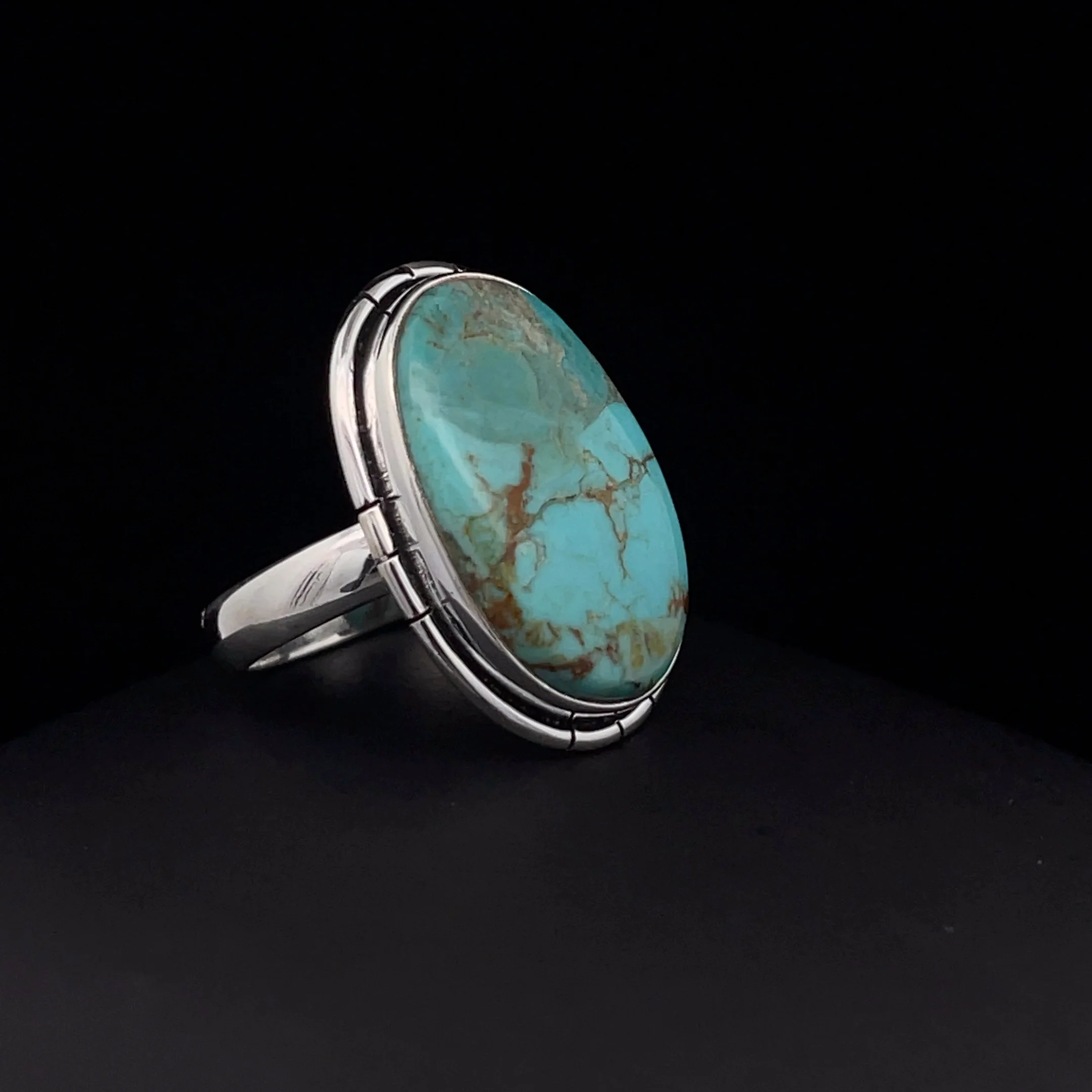 Sterling Silver Kingman Turquoise Ring Size 7 - Image 3
