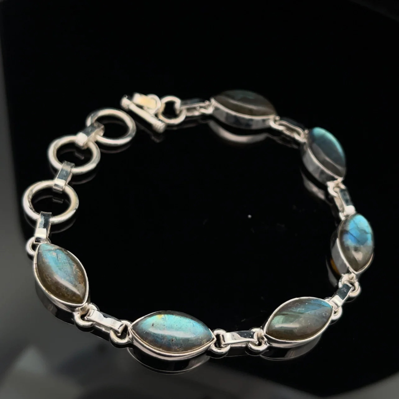 Sterling Silver Labradorite Bracelet - Image 4