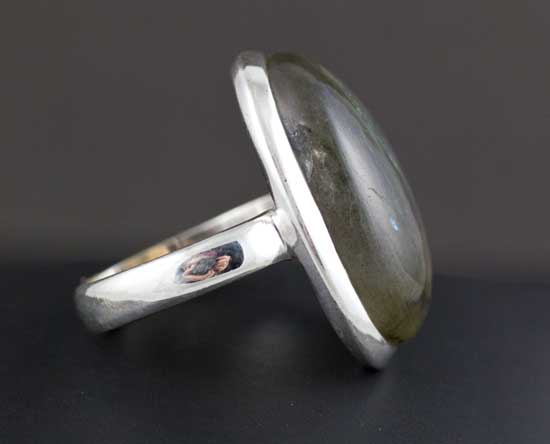 Sterling Silver Labradorite Ring Size 7 - Image 3