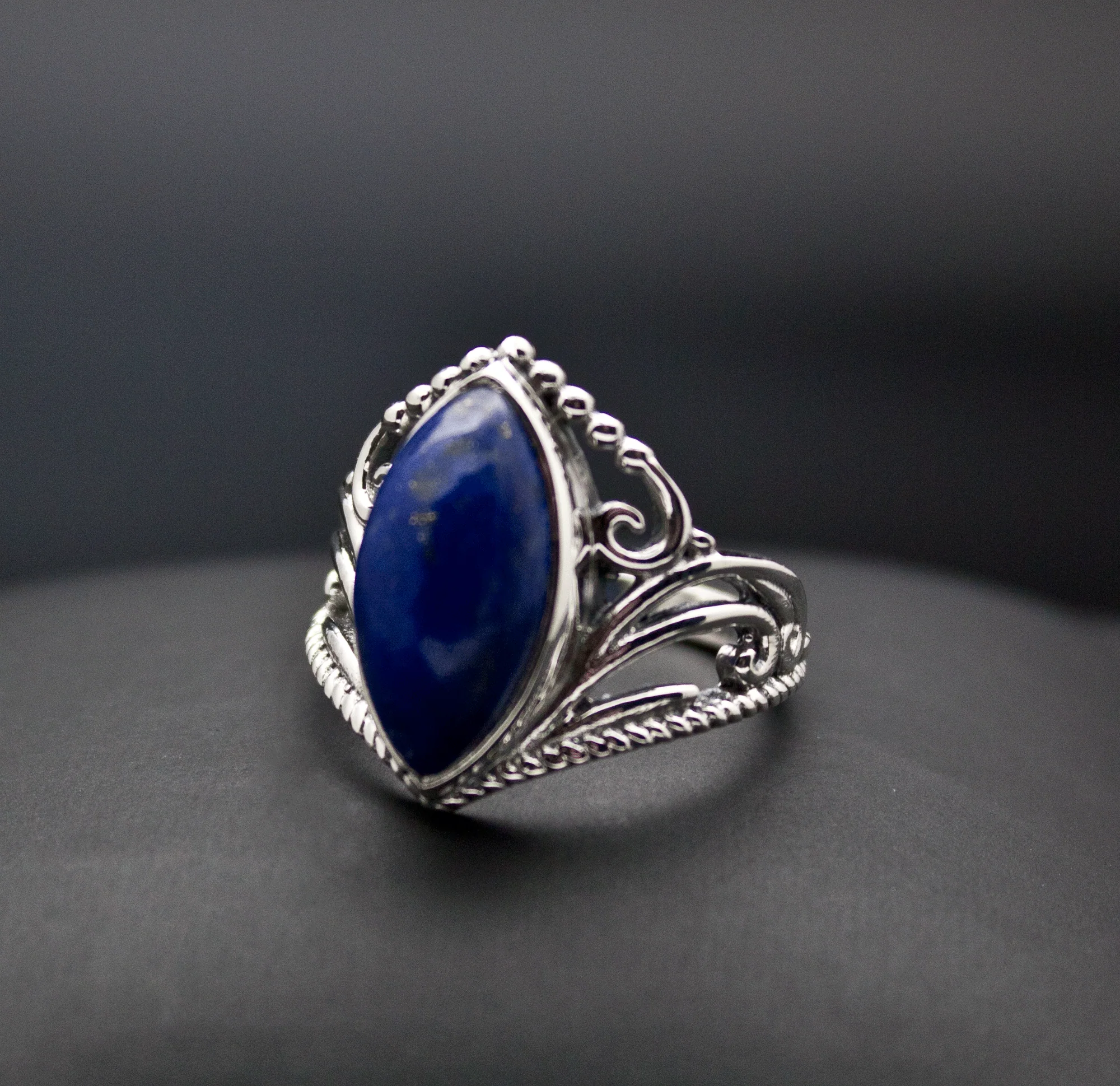 Sterling Silver Lapis Ring Size 7 - Image 2