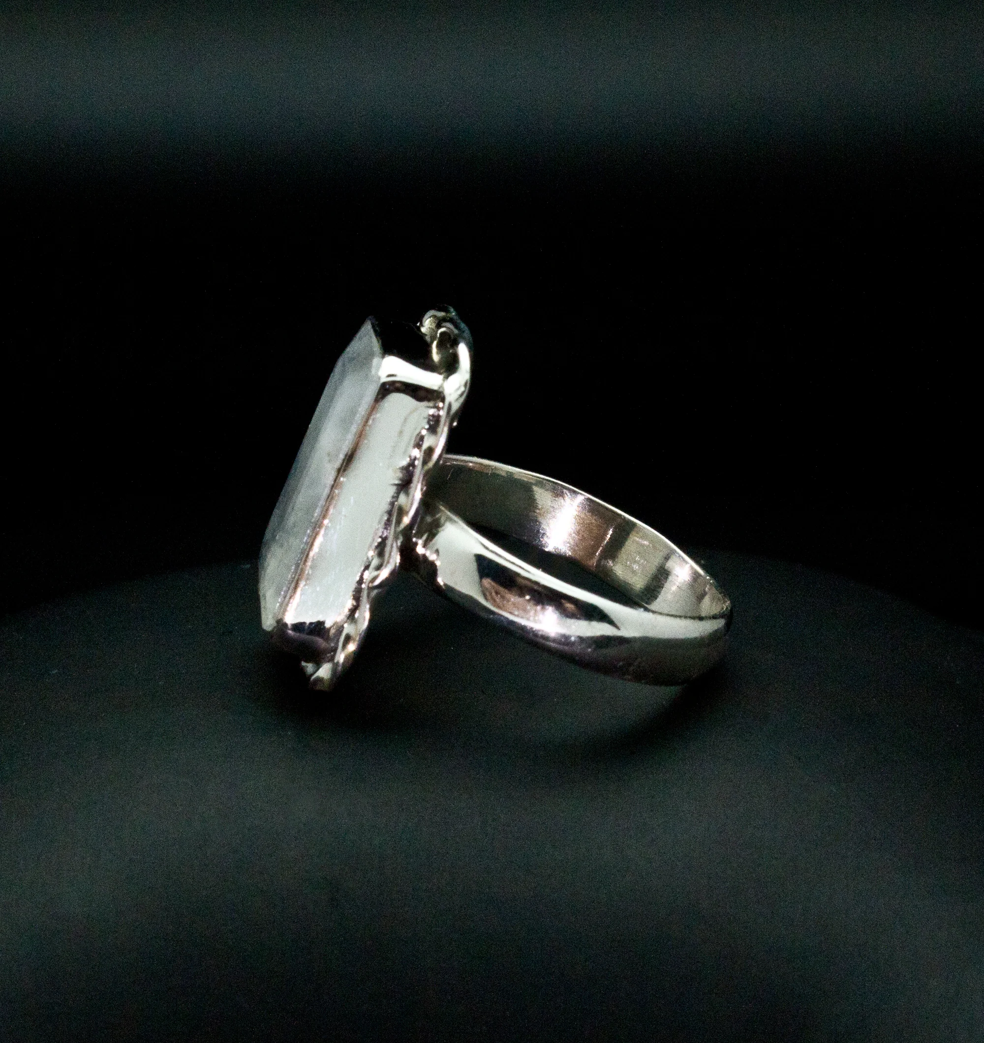 Sterling Silver Moonstone Ring Size 7 - Image 3
