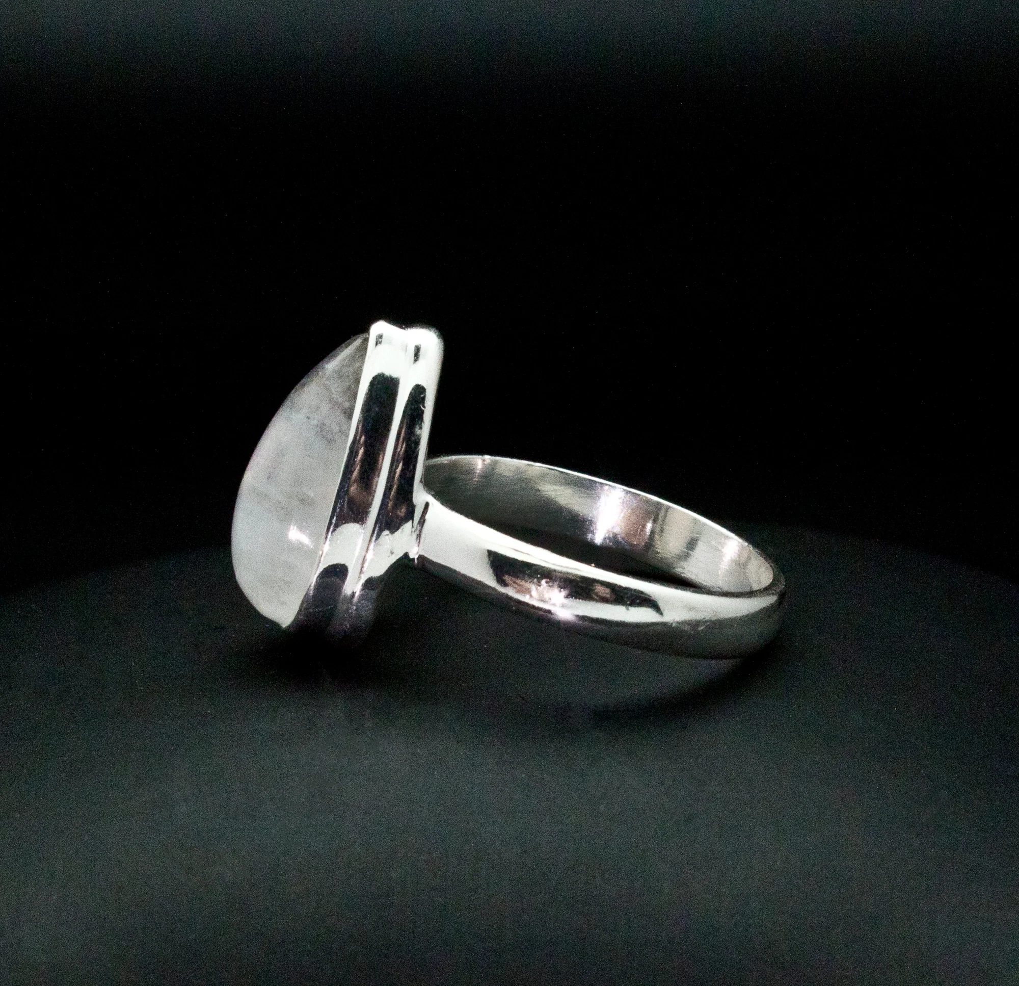 Sterling Silver Moonstone Ring Size 6.5 - Image 3
