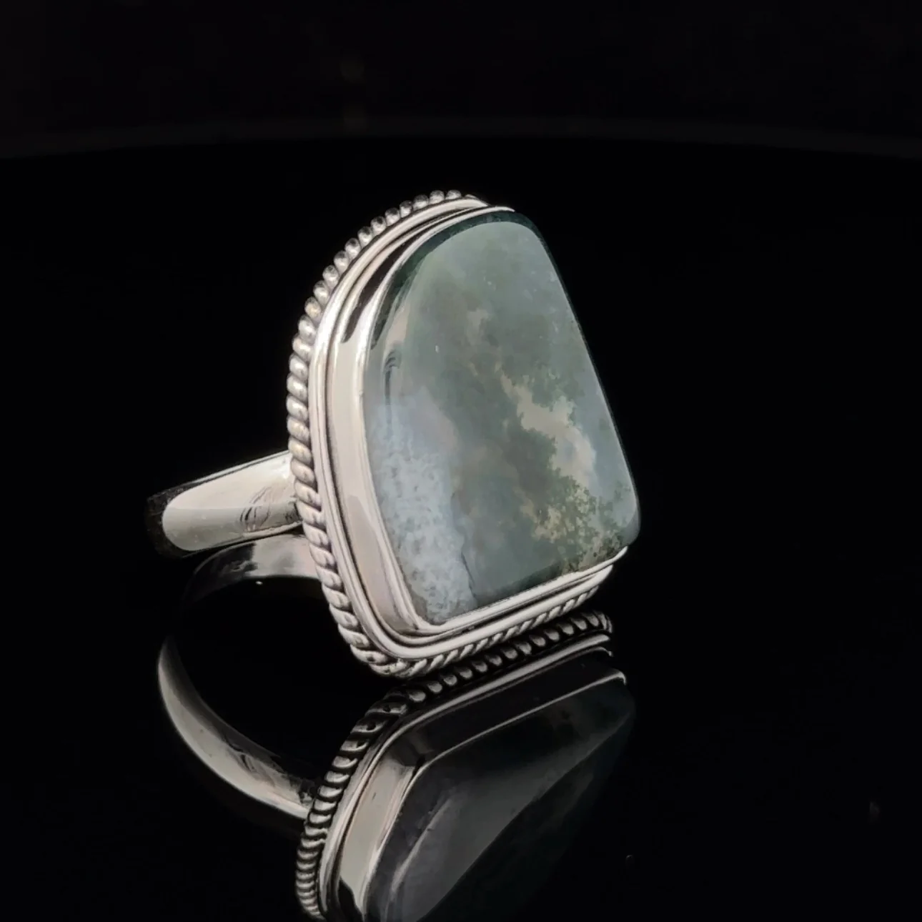Sterling Silver Moss Agate Ring Size 7 - Image 2
