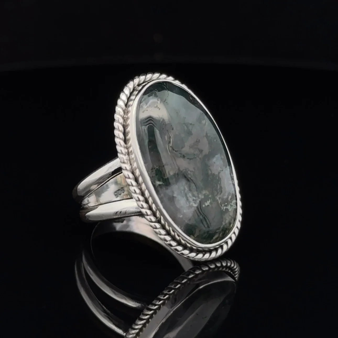 Sterling Silver Moss Agate Ring Size 7 - Image 2