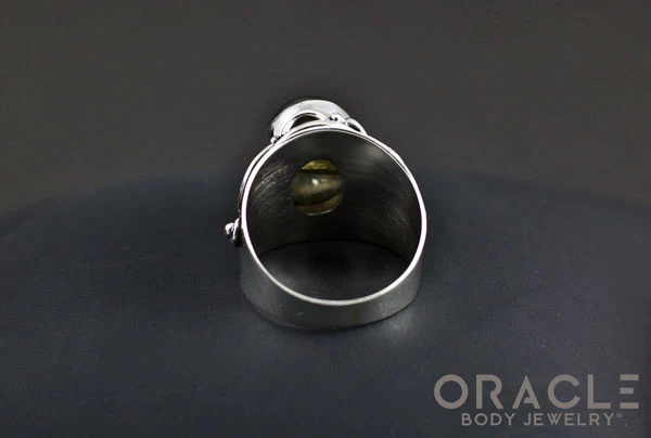 Sterling Silver ring with Labradorite Size 7 - Image 4