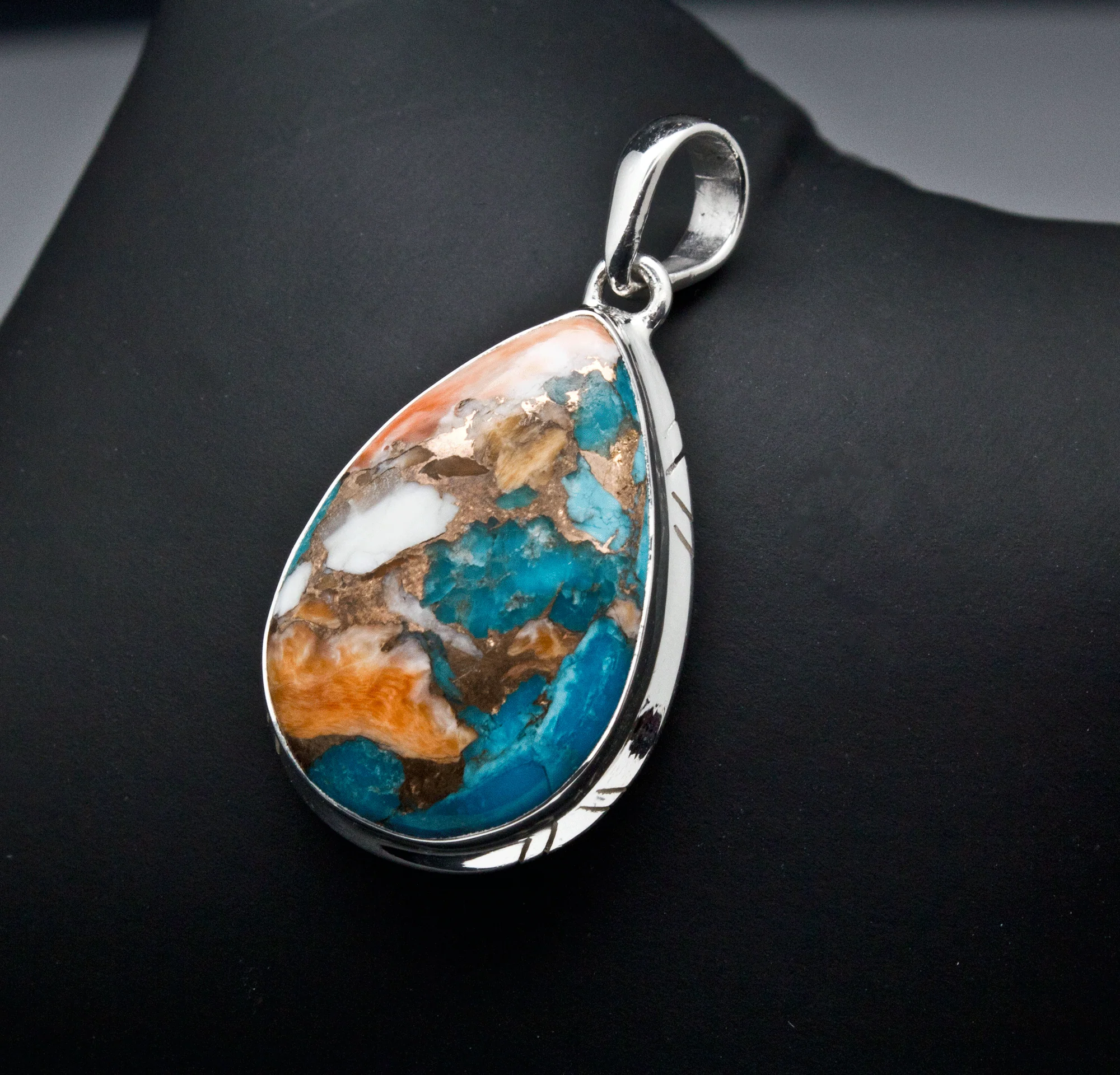 Sterling Silver Spiny Oyster Pendant