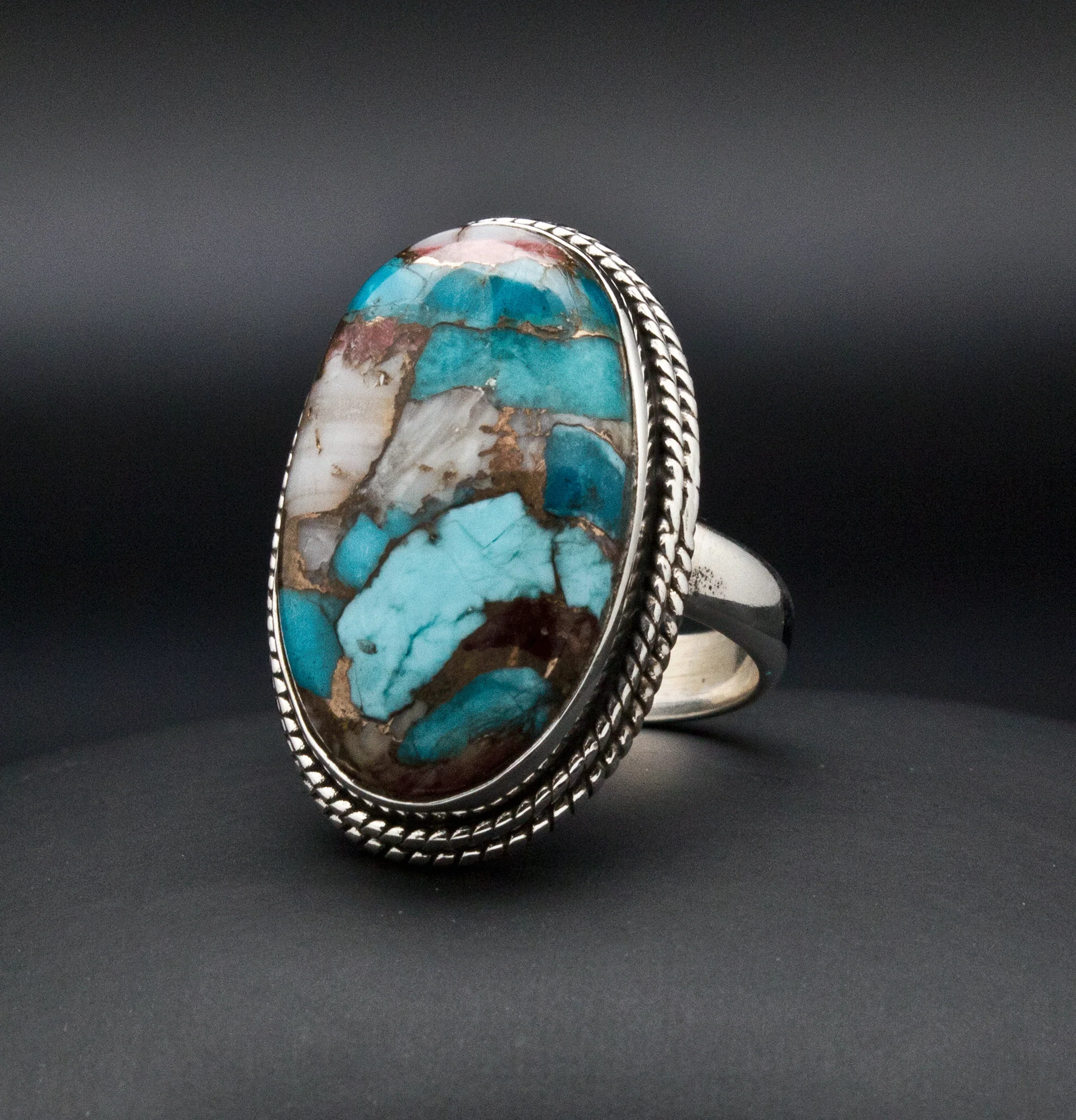 Sterling Silver Spiny Oyster Ring Size 7 - Image 2