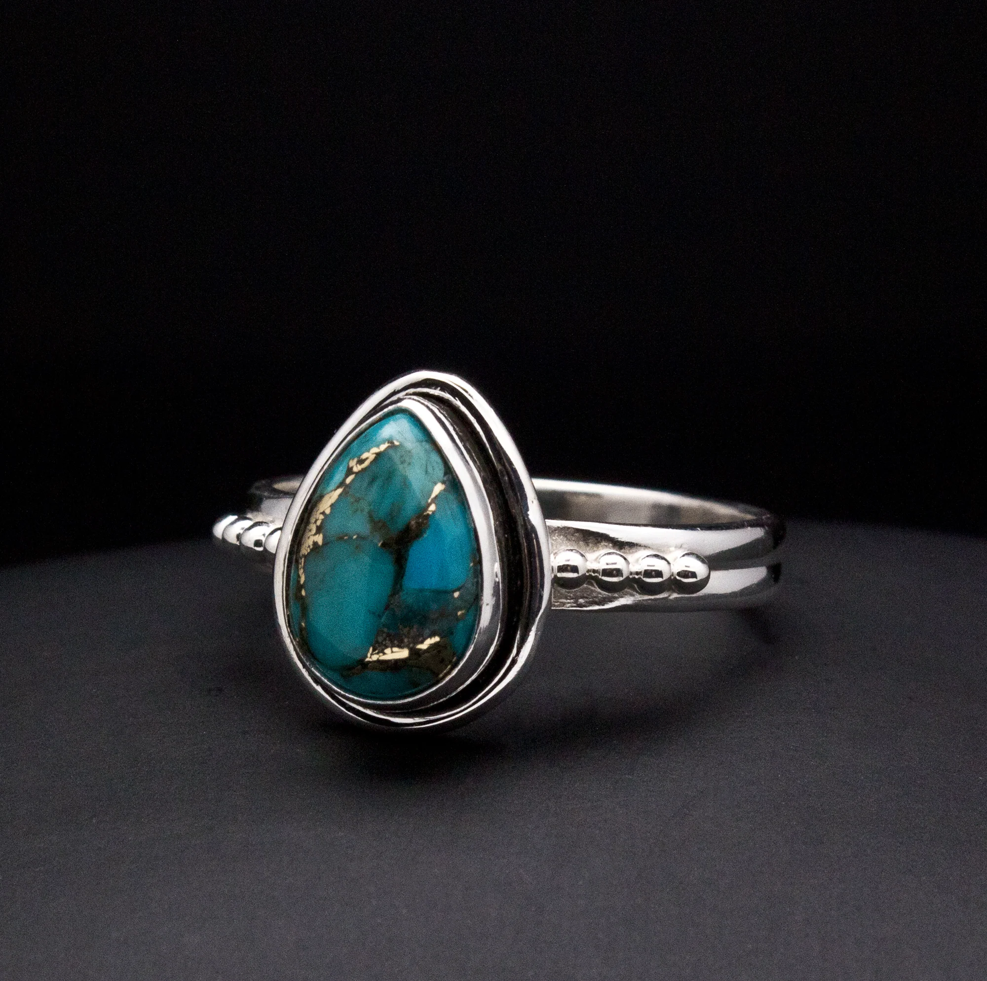 Sterling Silver Turquoise with Silver Inclusions Ring SIze 7 - Image 2